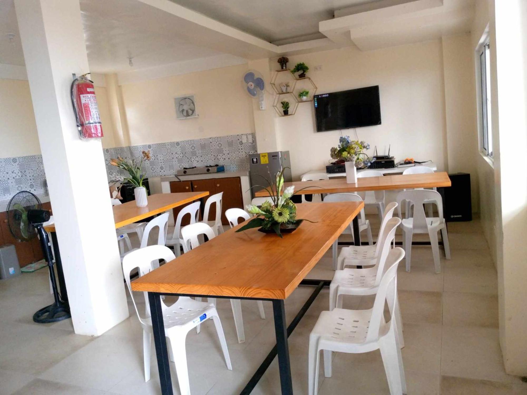 Costa Alora Beach Resort Dingalan Exterior photo