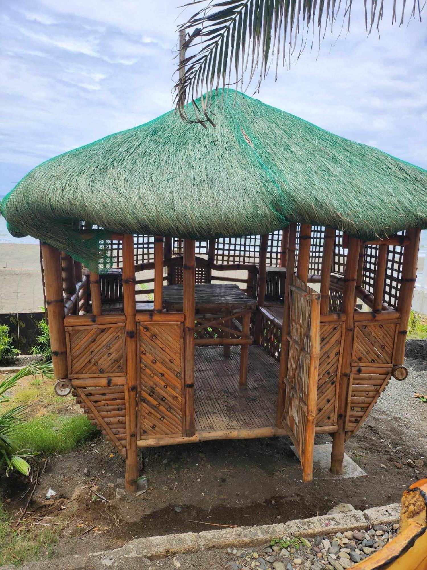 Costa Alora Beach Resort Dingalan Exterior photo